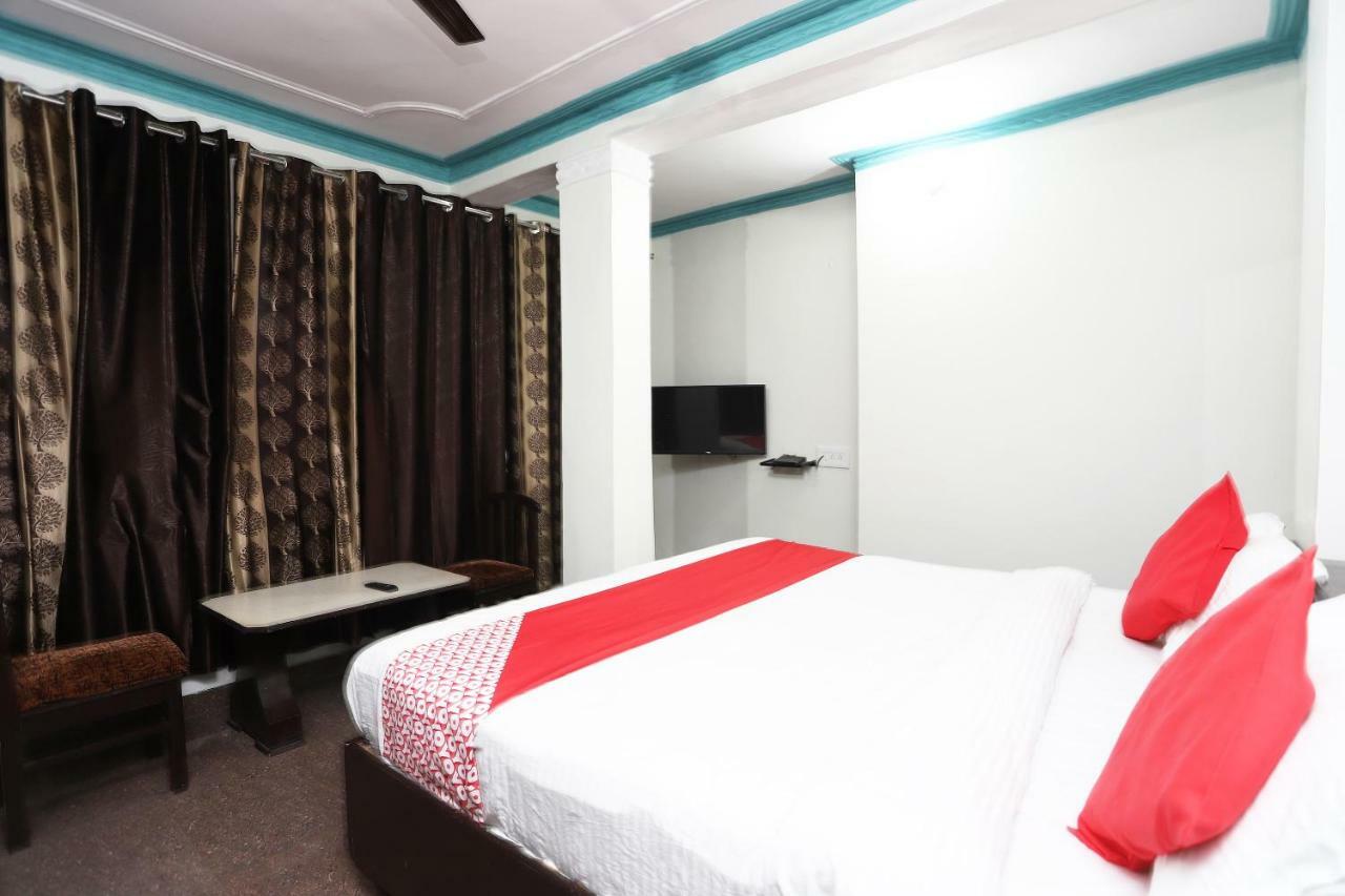 Oyo 43694 Hotel Hillson Pauri Экстерьер фото