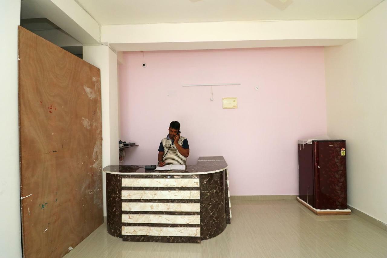 Oyo 43694 Hotel Hillson Pauri Экстерьер фото